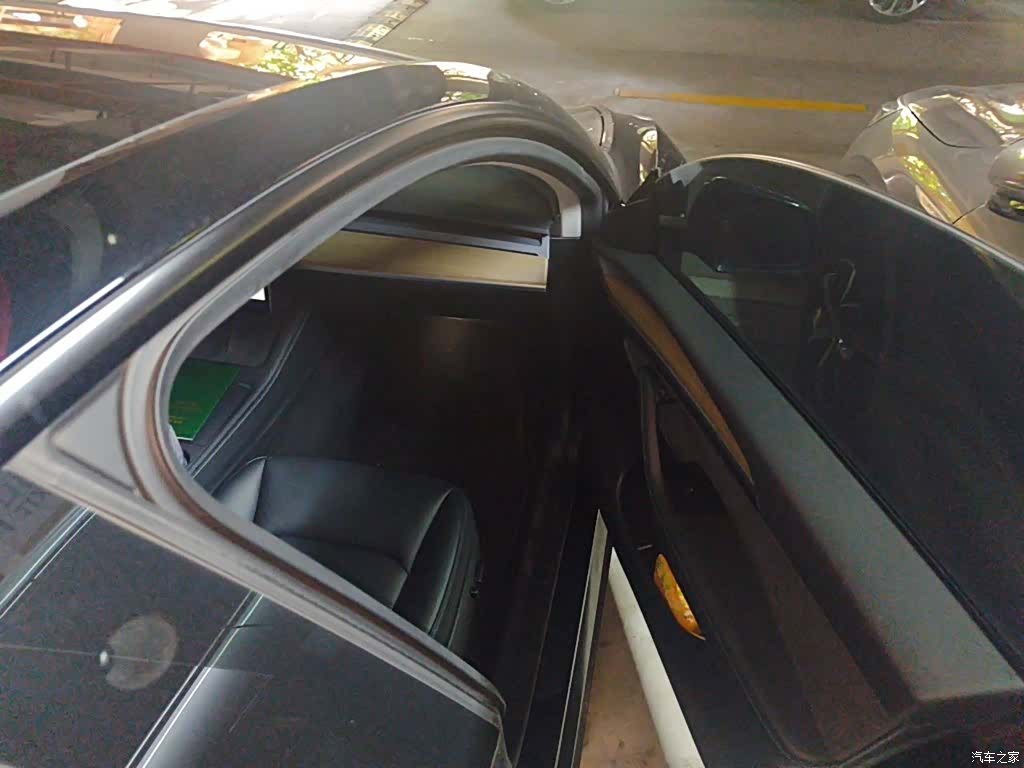Tesla Model Y, 2021 20