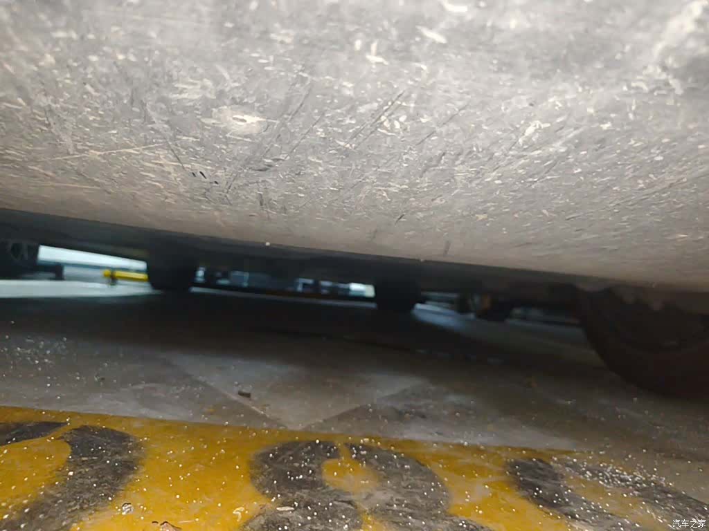 Tesla Model Y, 2021 23