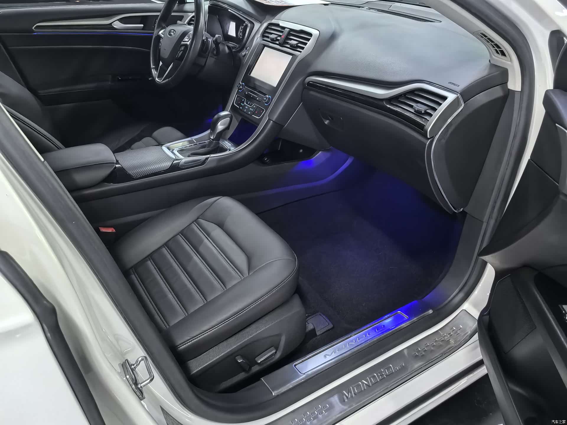 Ford Mondeo, 2016 12