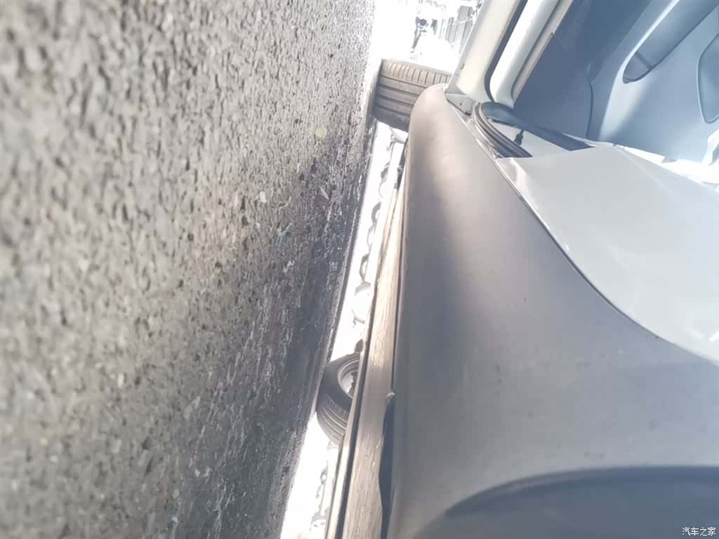 Tesla Model Y, 2022 22