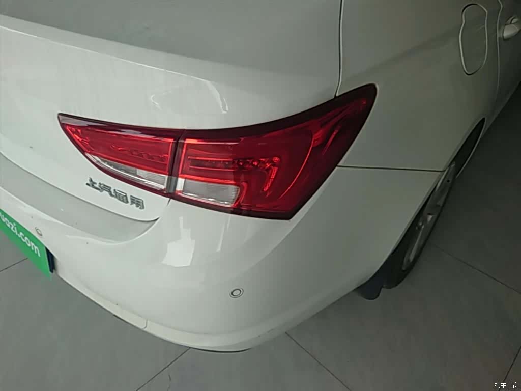 Buick Verano, 2018 8