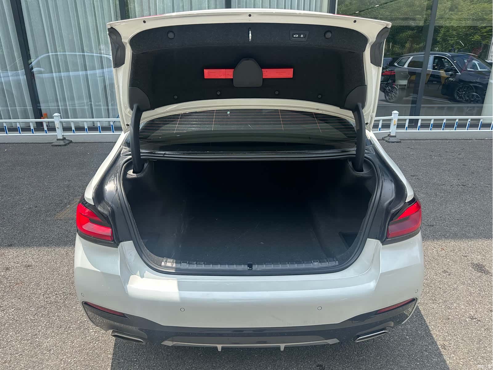 BMW 5 Series, 2022 6