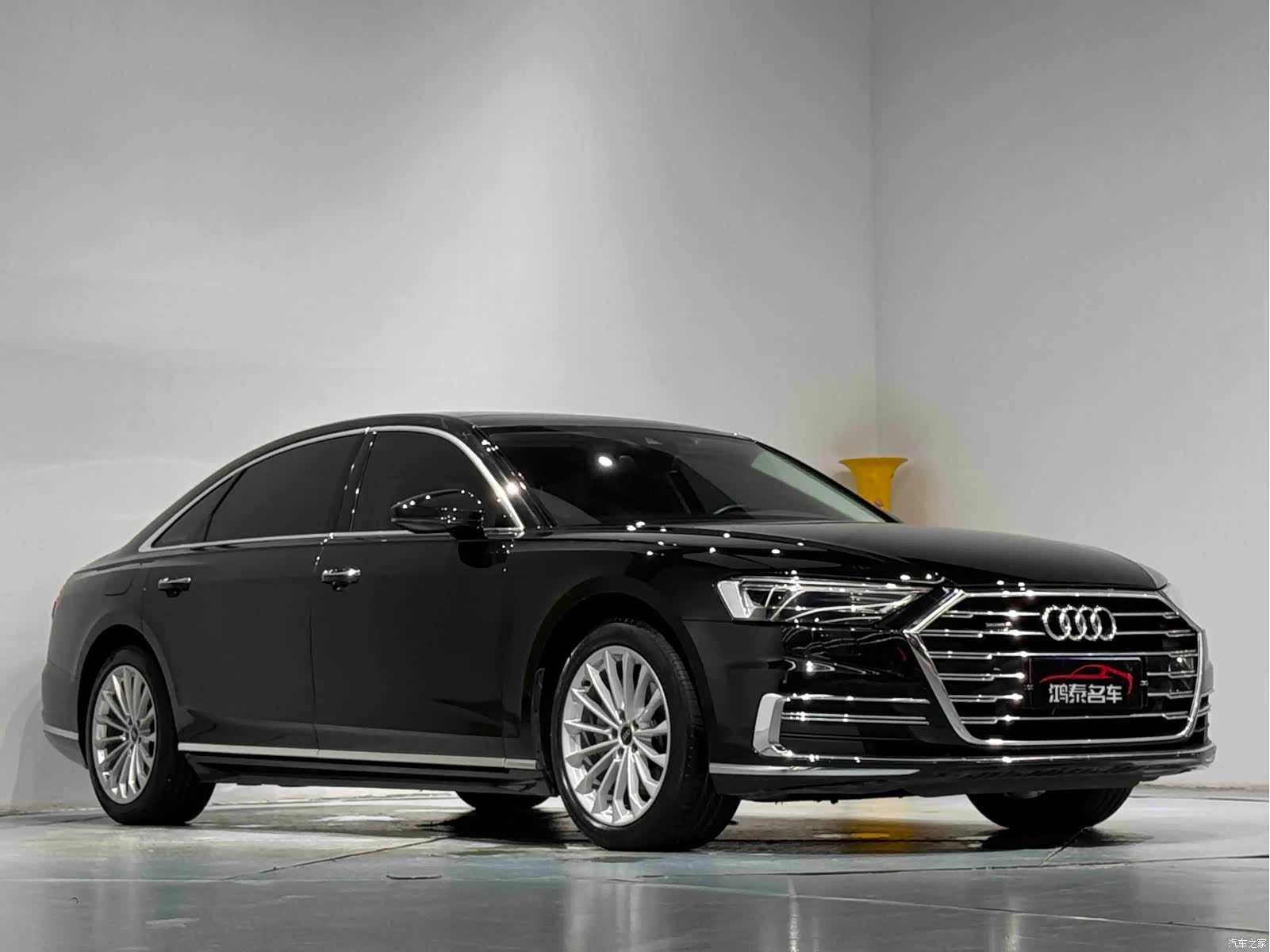 Audi A8L, 2022 4