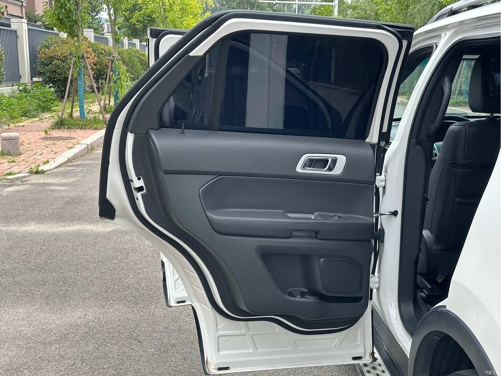 Ford Explorer, 2015 16