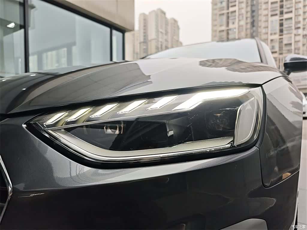 Audi A4L, 2021 13