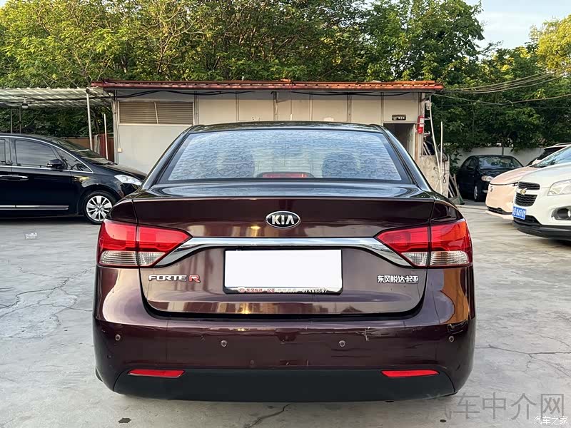 Kia GL, 2014 12
