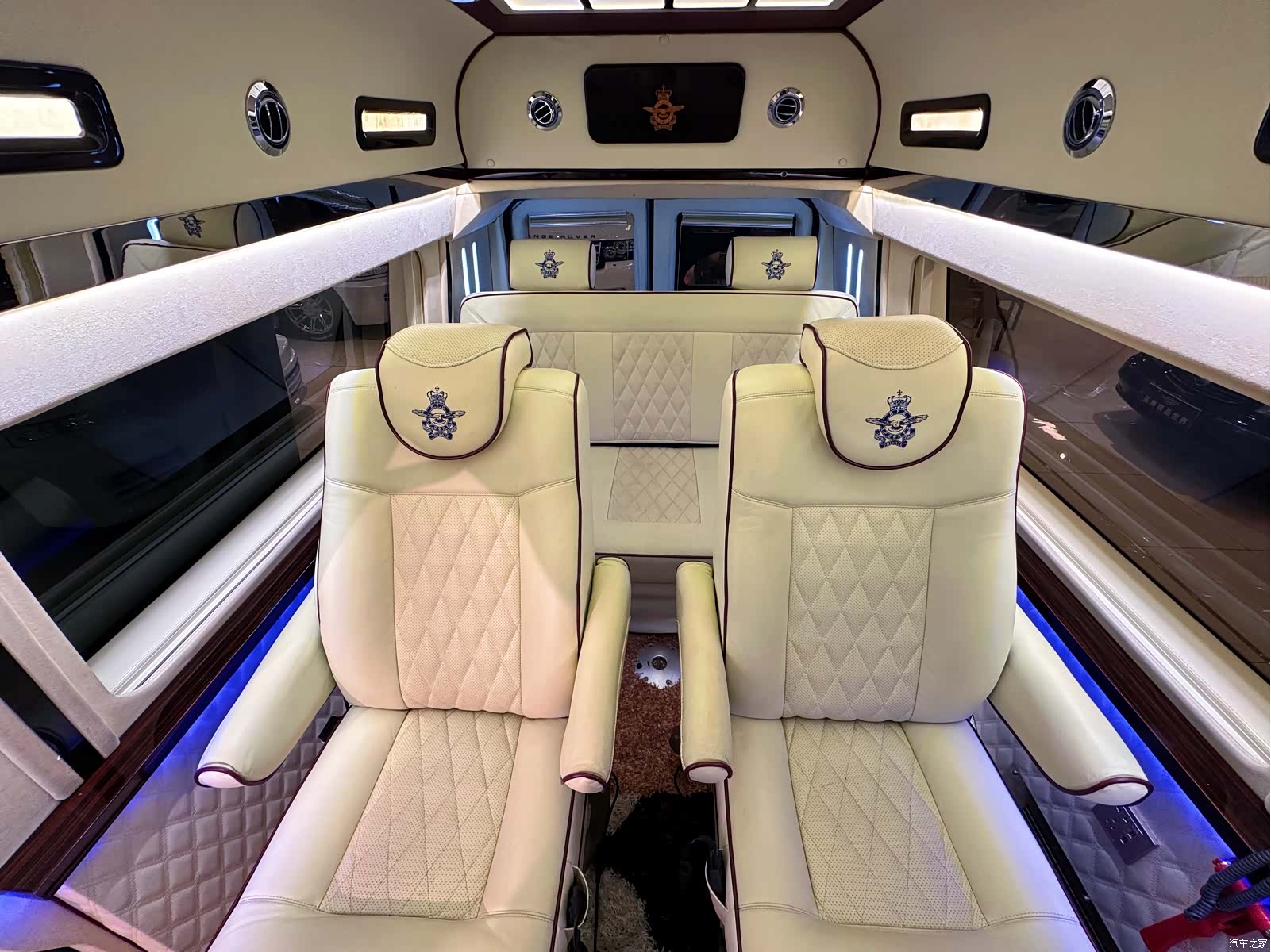 Ford E350, 2014 22