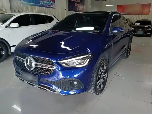 Mercedes-Benz GLA 2020 — купить из Китая под заказ