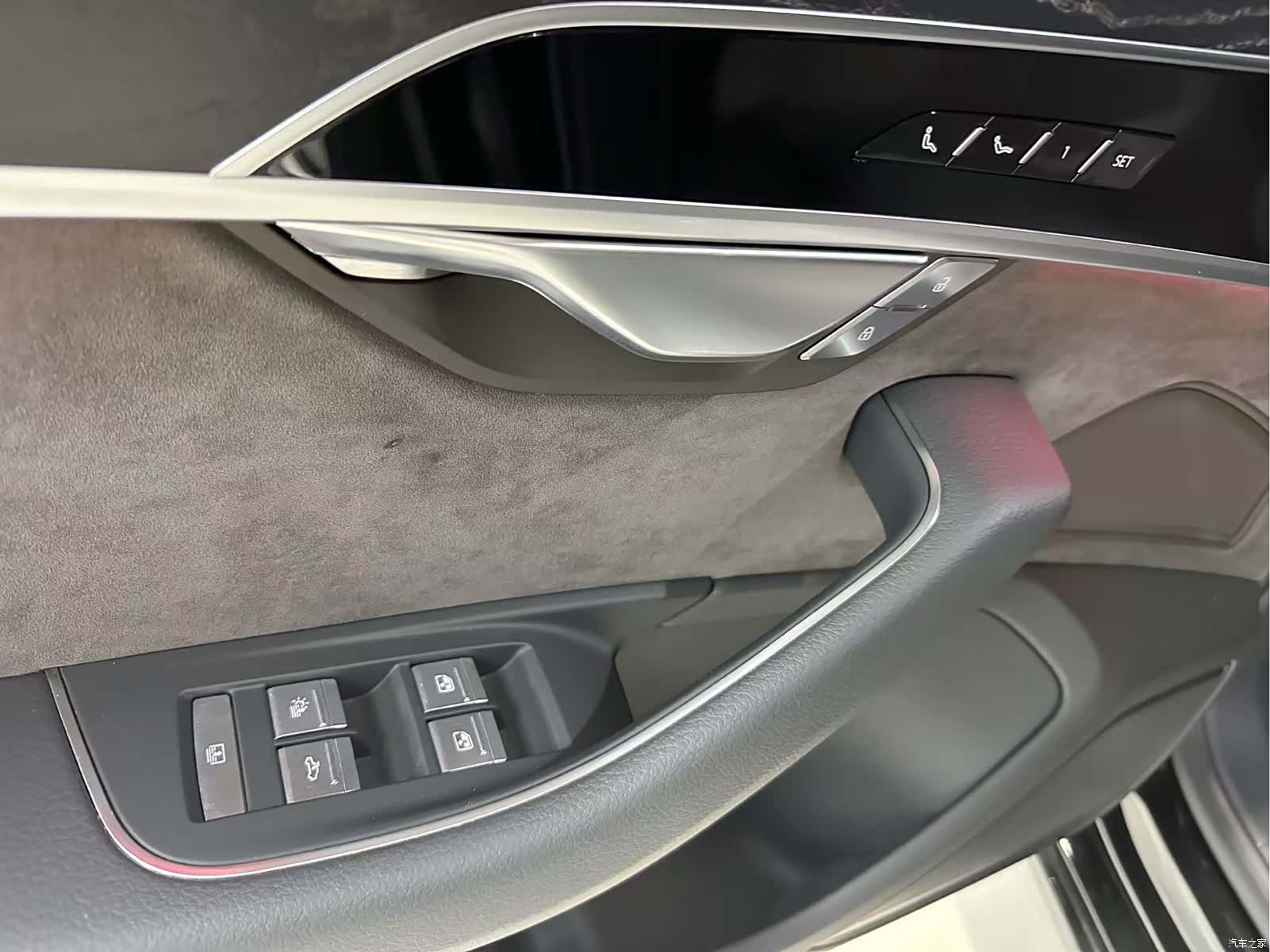 Audi A8L, 2021 12