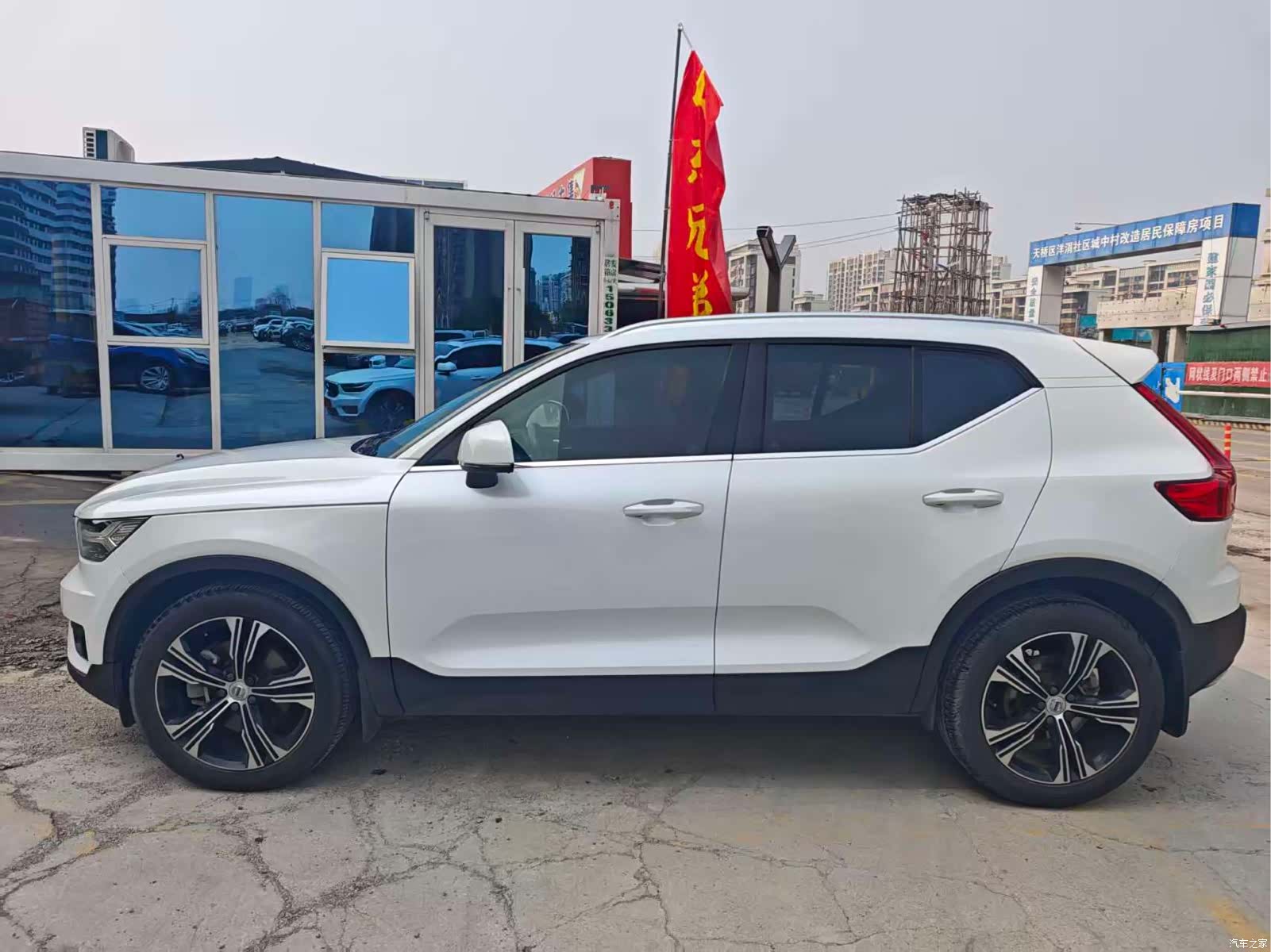 Volvo XC40, 2019 все фото