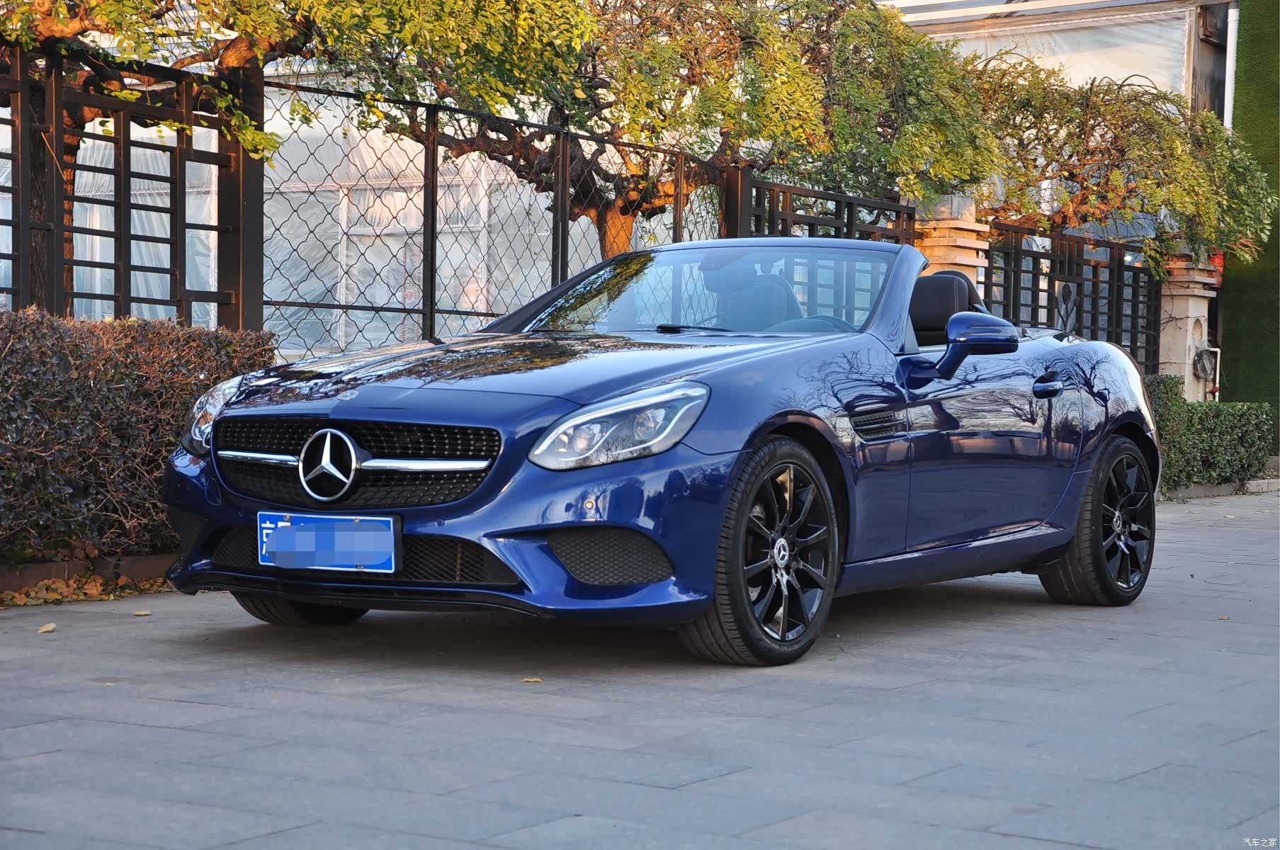 Mercedes-Benz SLC, 2017 1