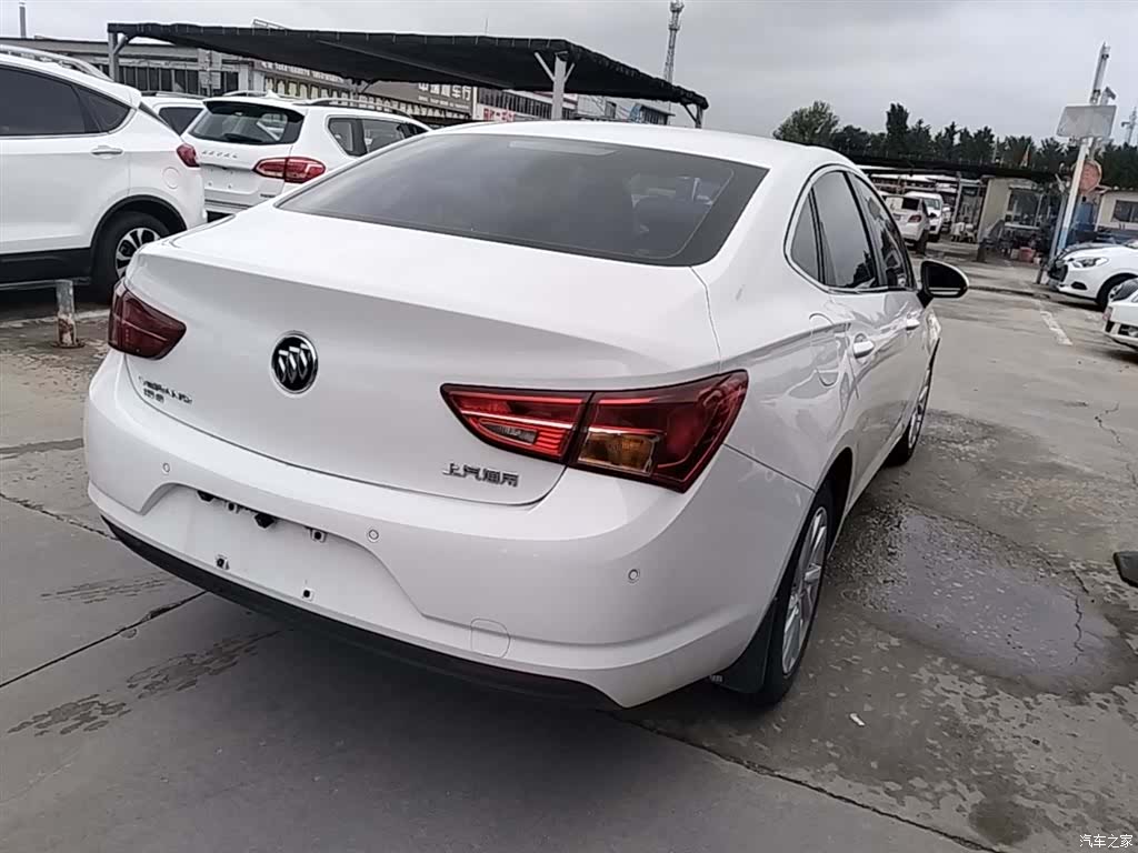 Buick Verano, 2018 7