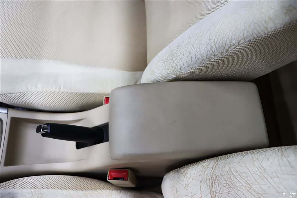 BAIC E Series, 2014 14