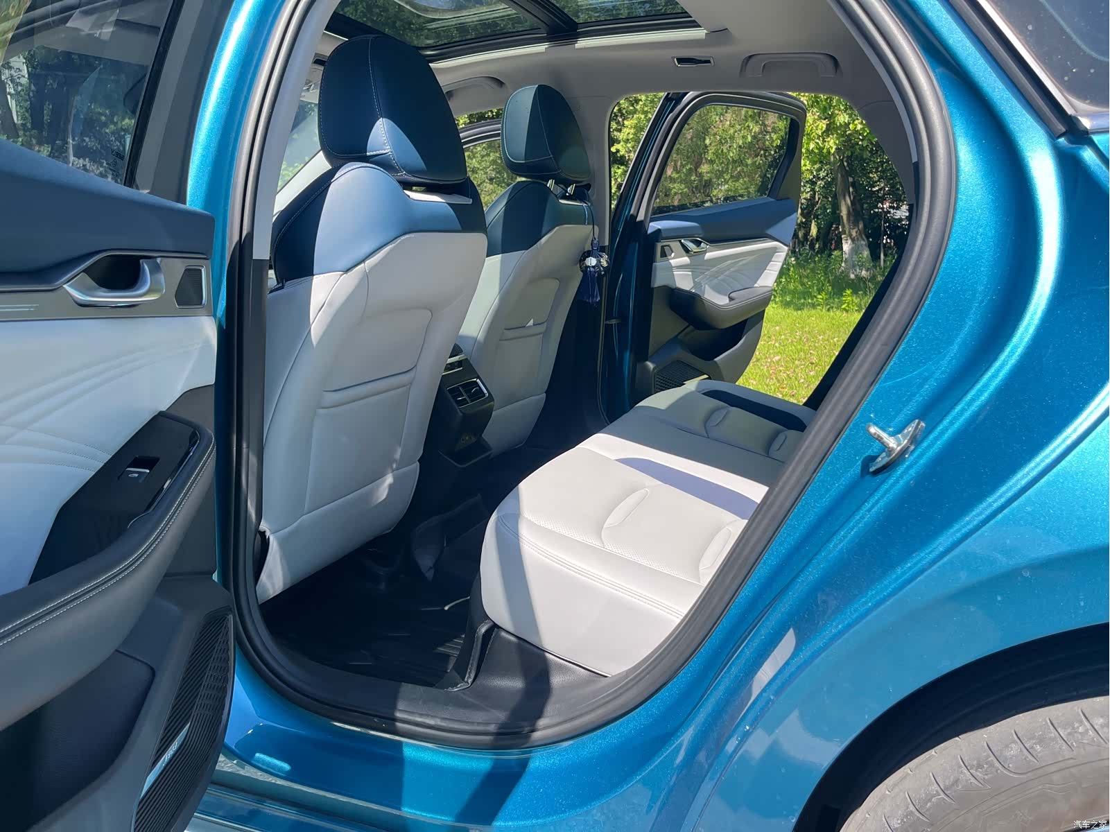 Geely Preface, 2021 12