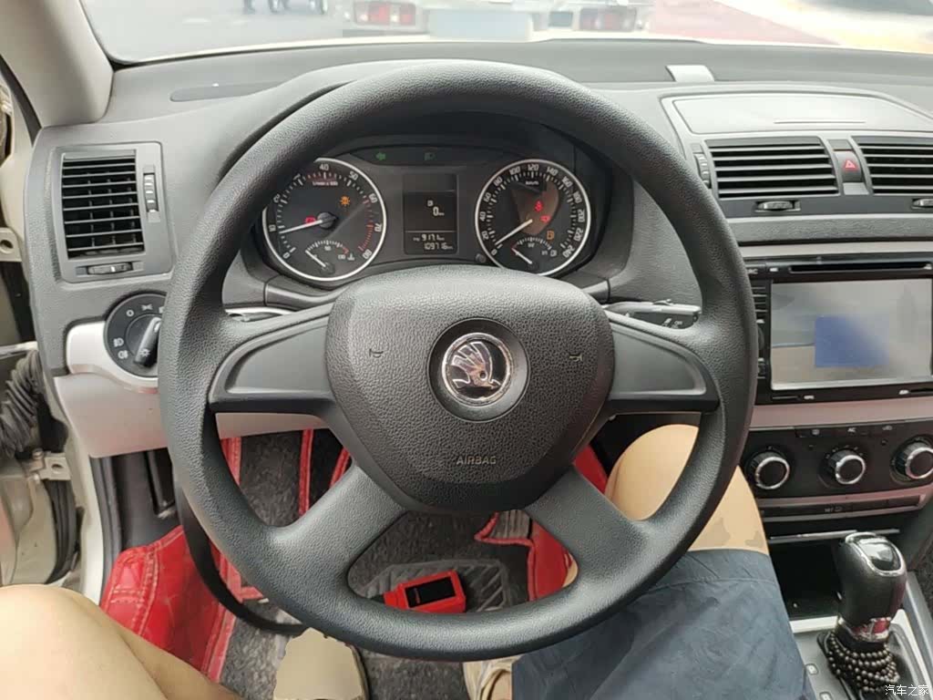 Skoda Octavia, 2014 11