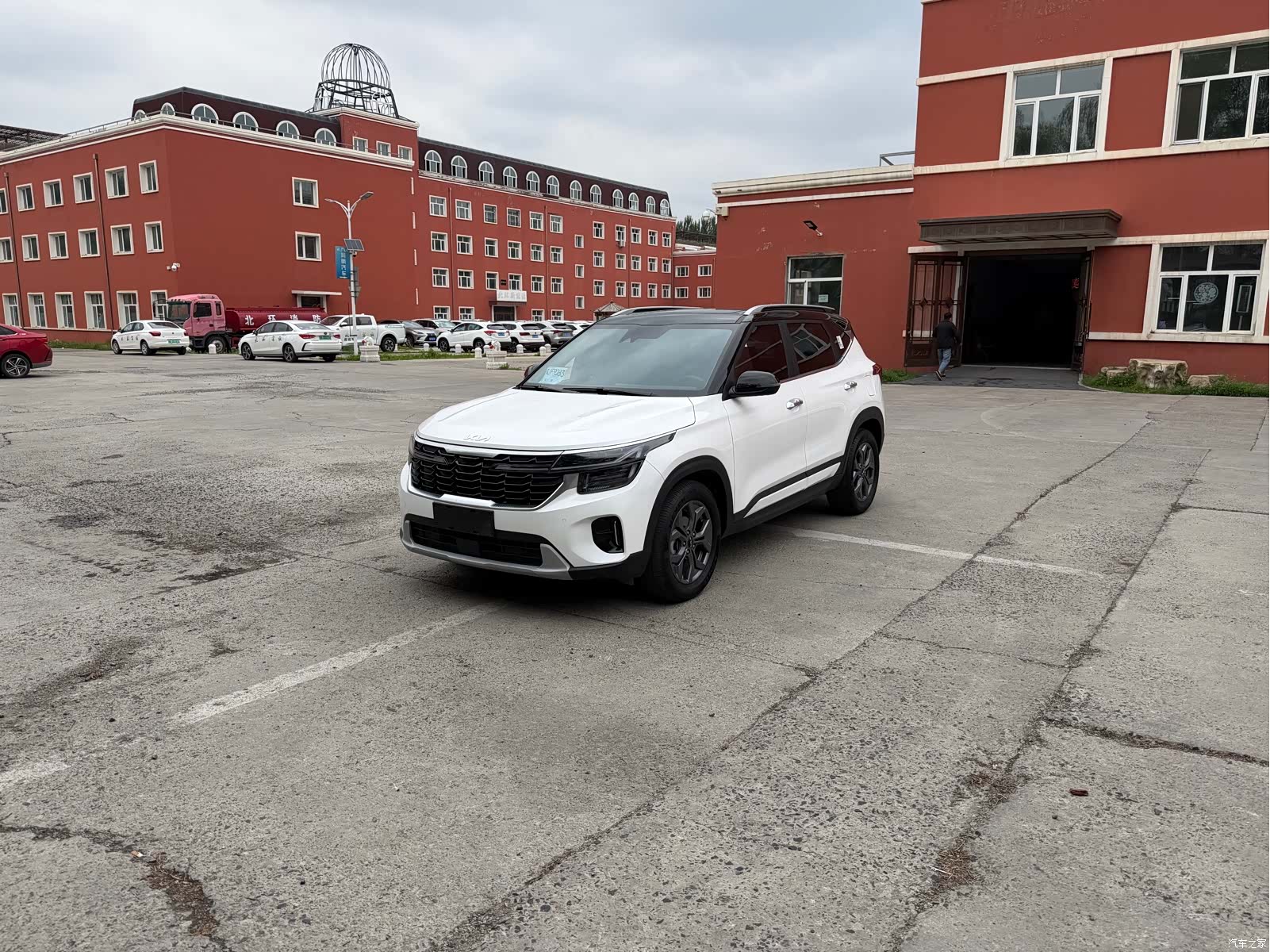 Kia Seltos, 2023 1