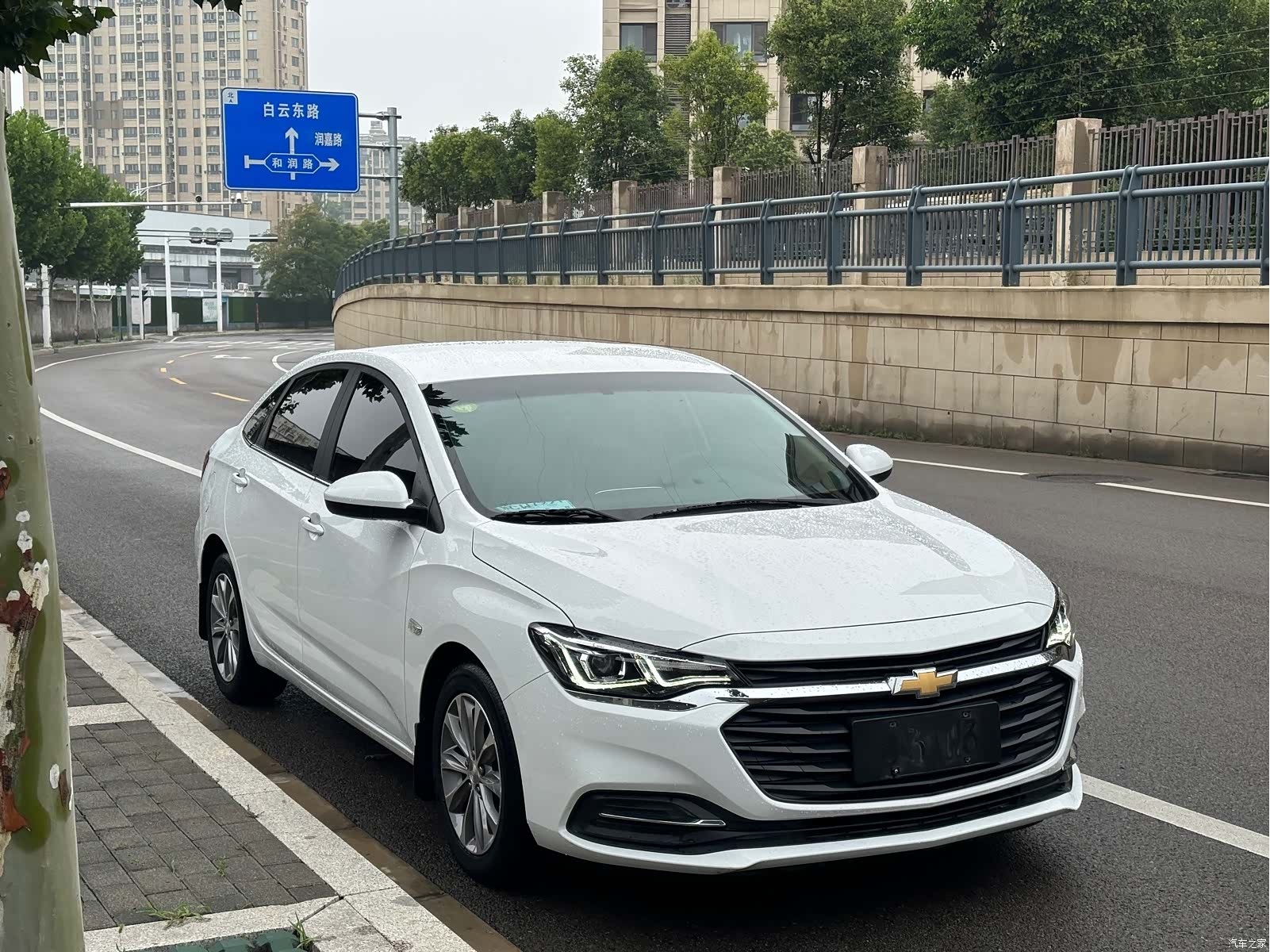Chevrolet 320, 2021 3