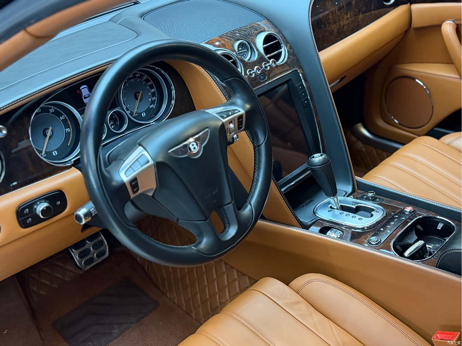 Bentley Flying Spur, 2016 8