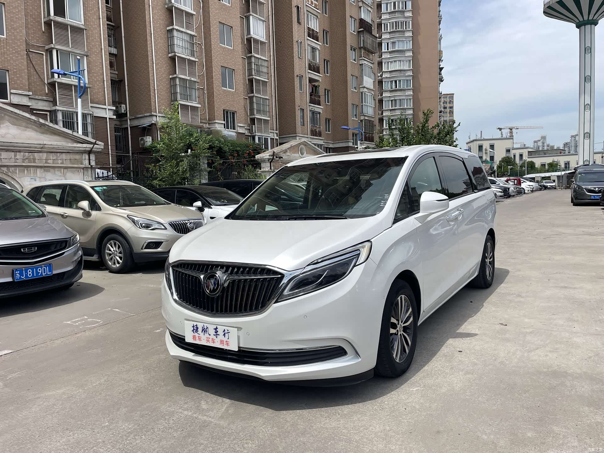 Buick GL8