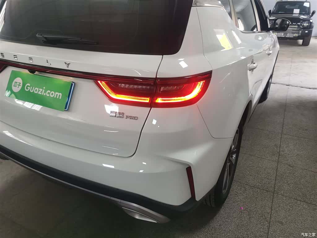 Geely Haoyue PRO, 2024 8