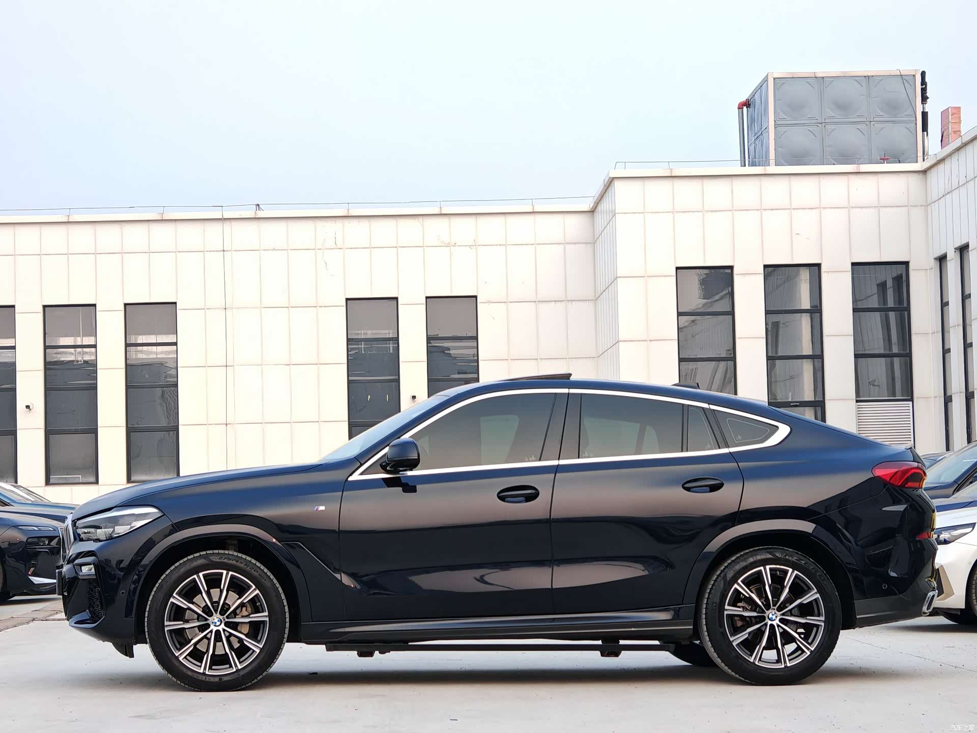 BMW X6, 2021 3
