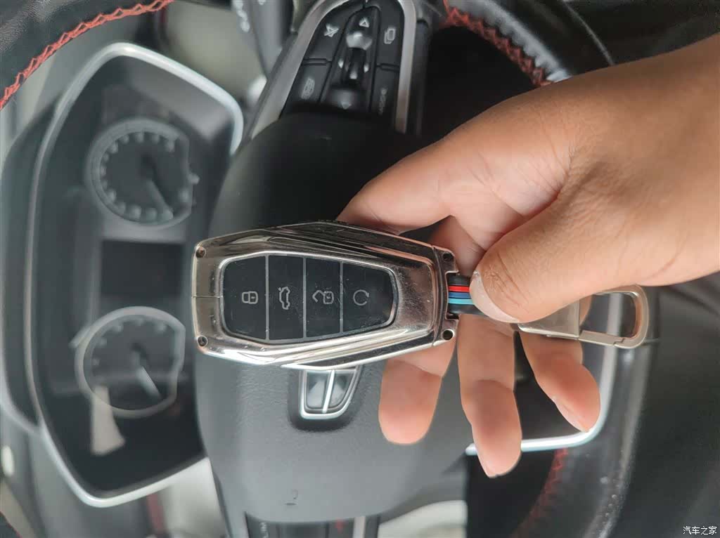 Geely Coolray, 2021 9