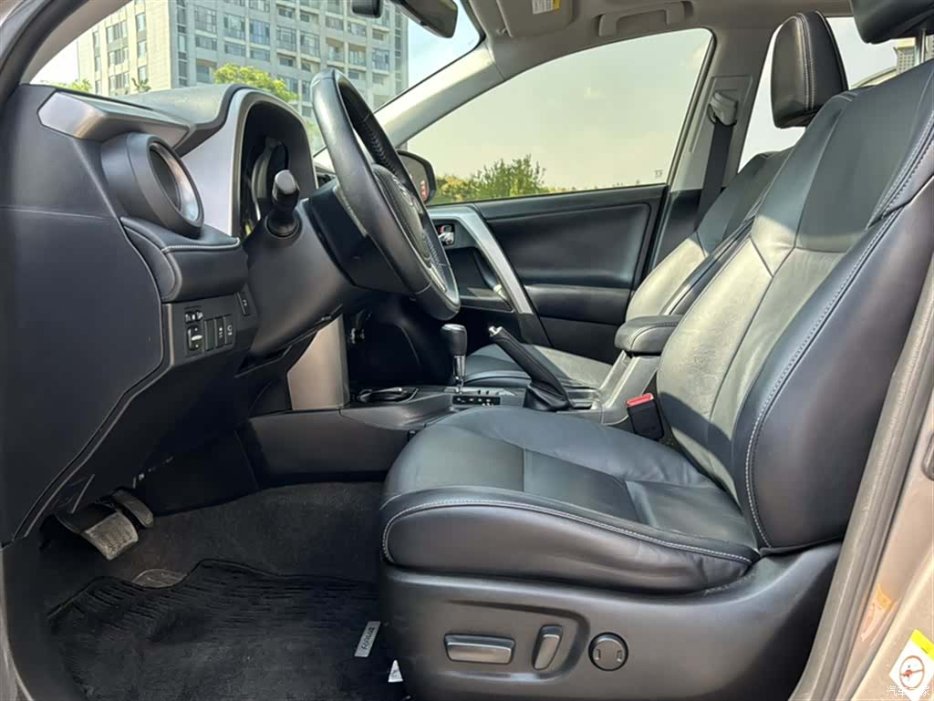 Toyota RAV4, 2018 23
