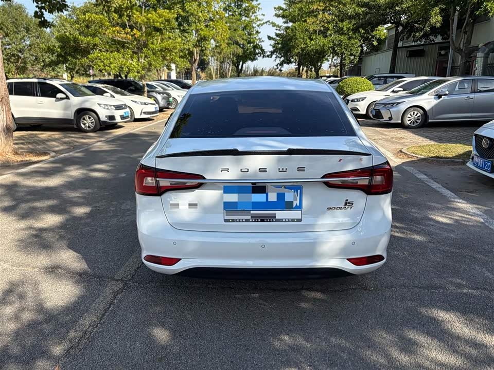 Roewe i5