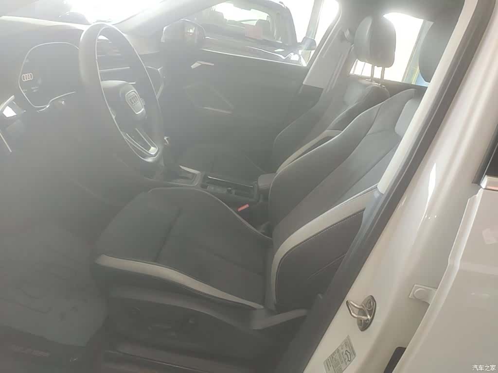 Audi Q3, 2022 15