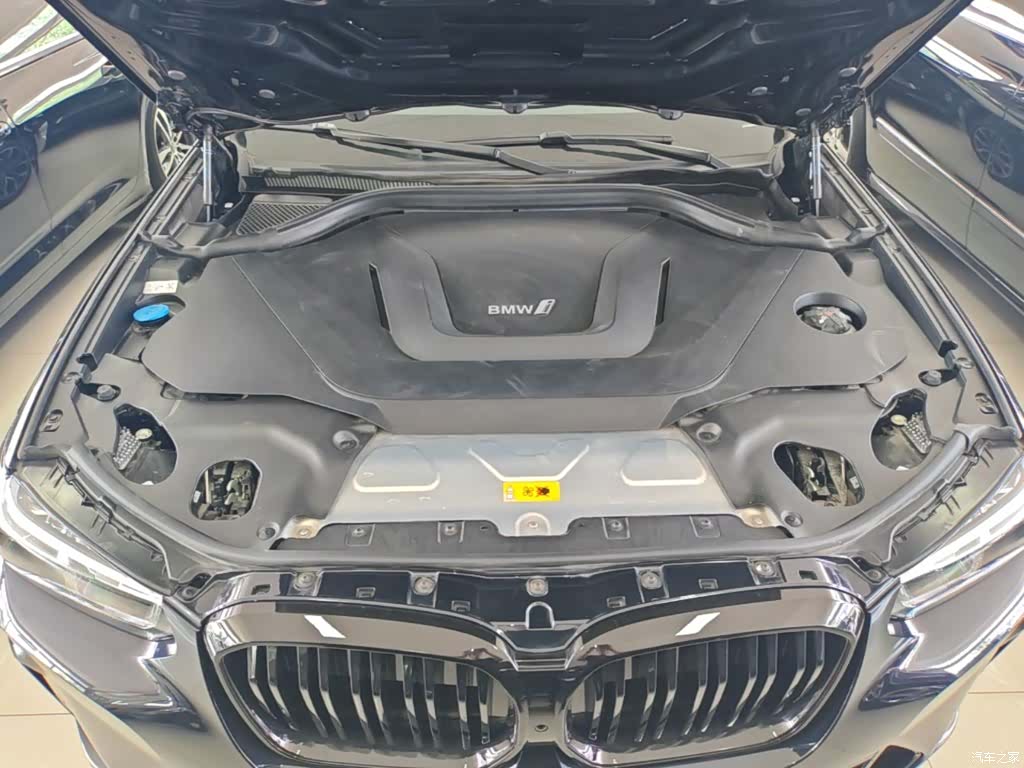 BMW iX3, 2024 20