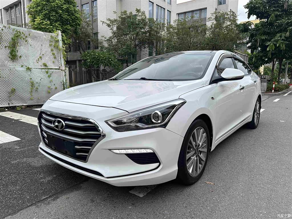 Hyundai GLS, 2019 1