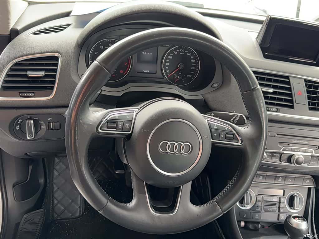 Audi Q3, 2014 3