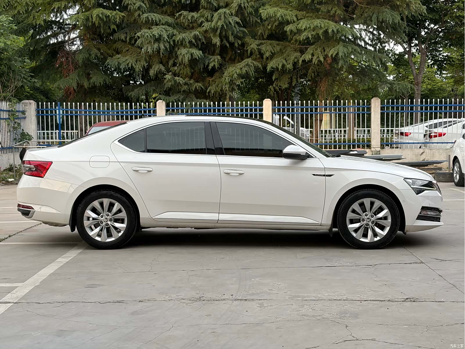 Skoda Superb, 2021 17