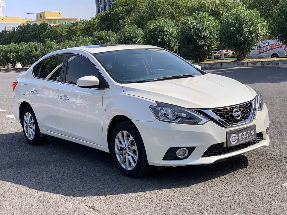 Nissan Xuan Yi