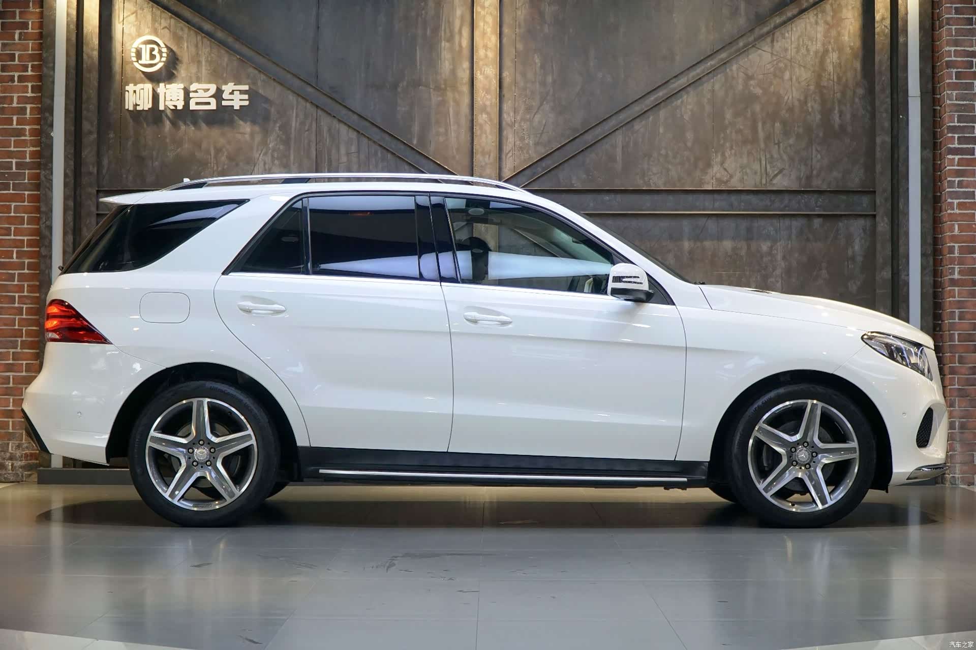 Mercedes-Benz GLE, 2016 15