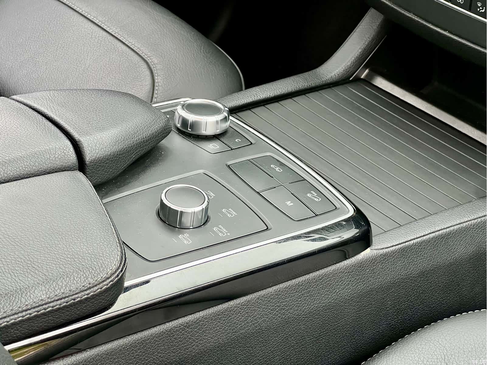 Mercedes-Benz GLE, 2018 10