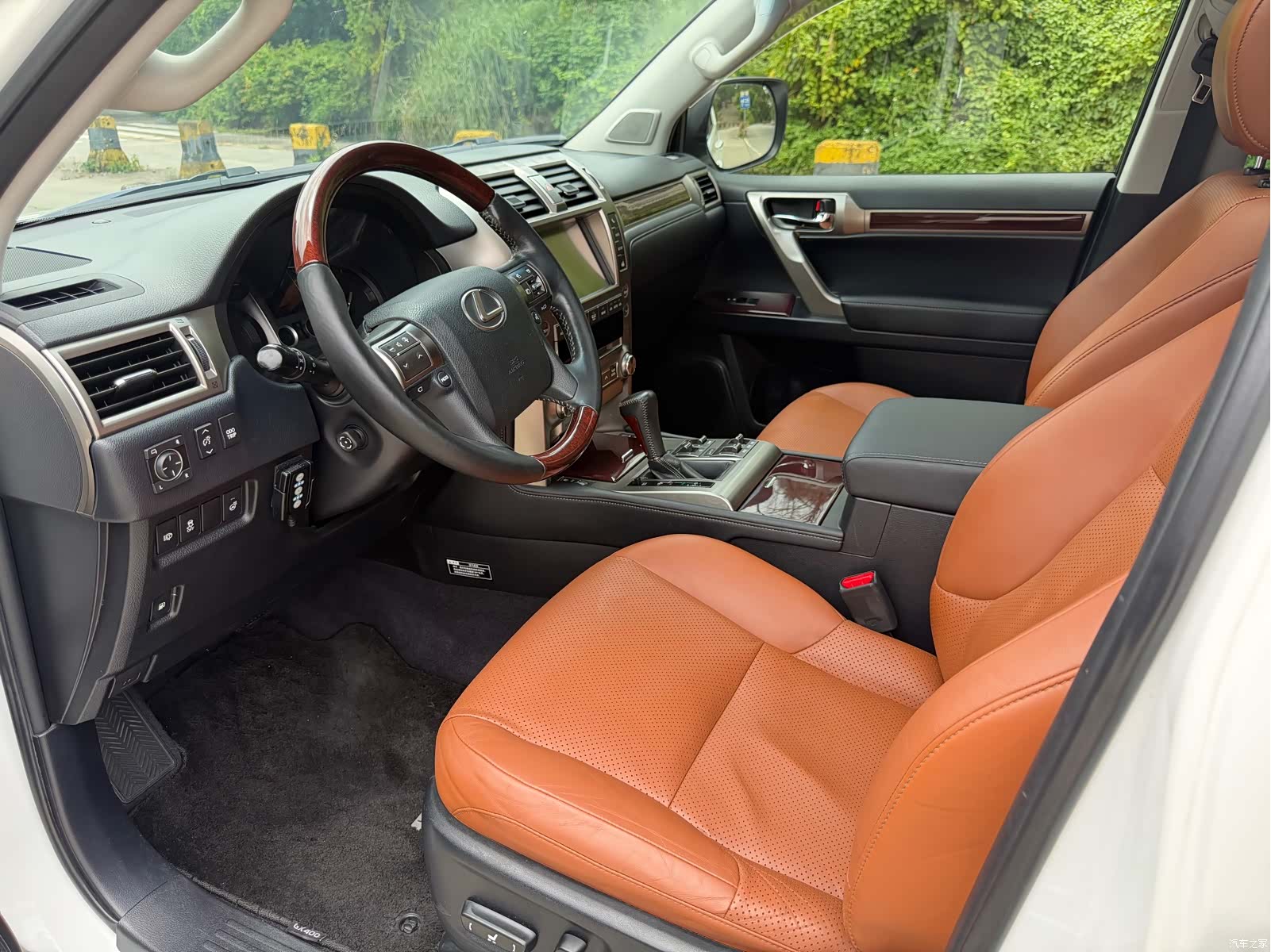 Lexus GX, 2014 4