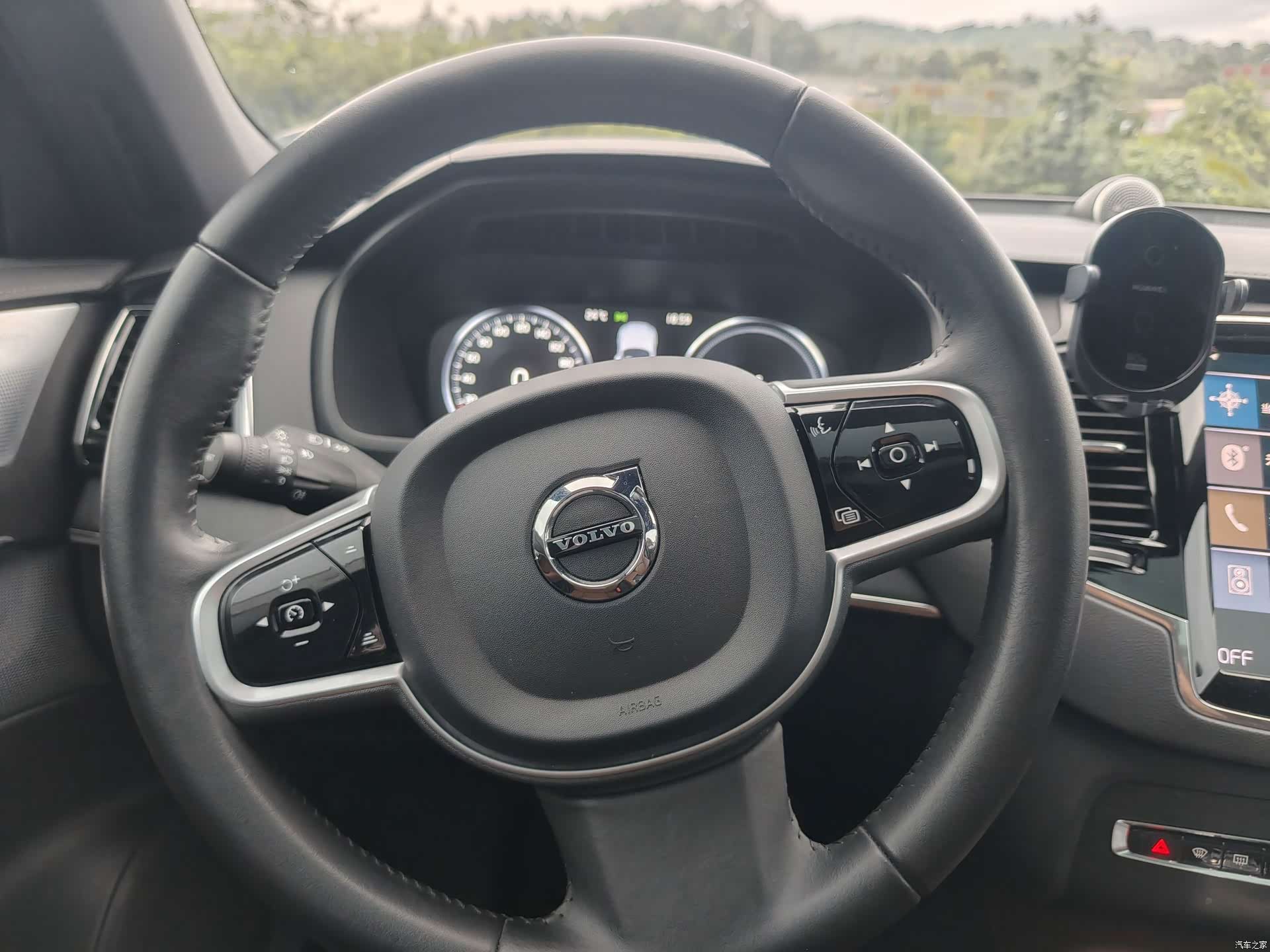 Volvo XC90, 2022 7
