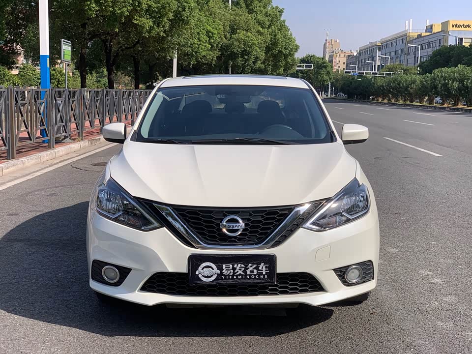 Nissan Xuan Yi