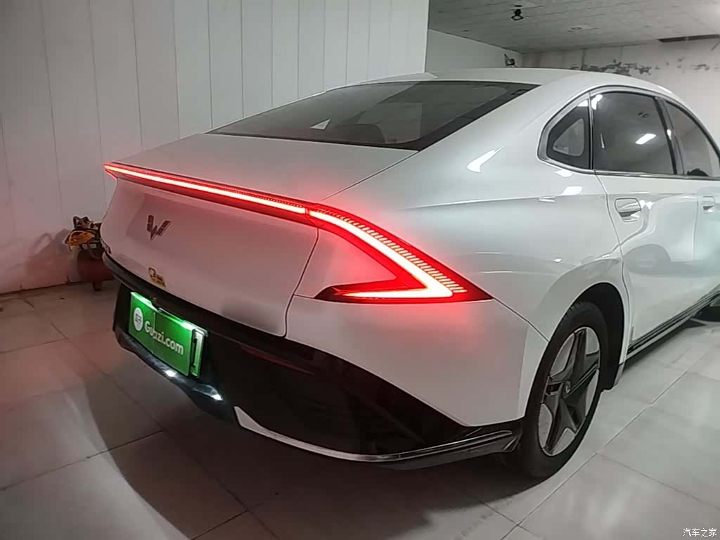 Wuling E5, 2024 6