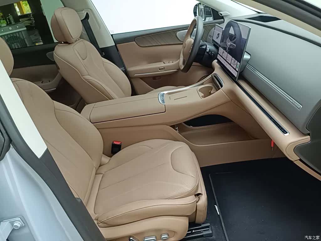 Leapmotor C11, 2025 25