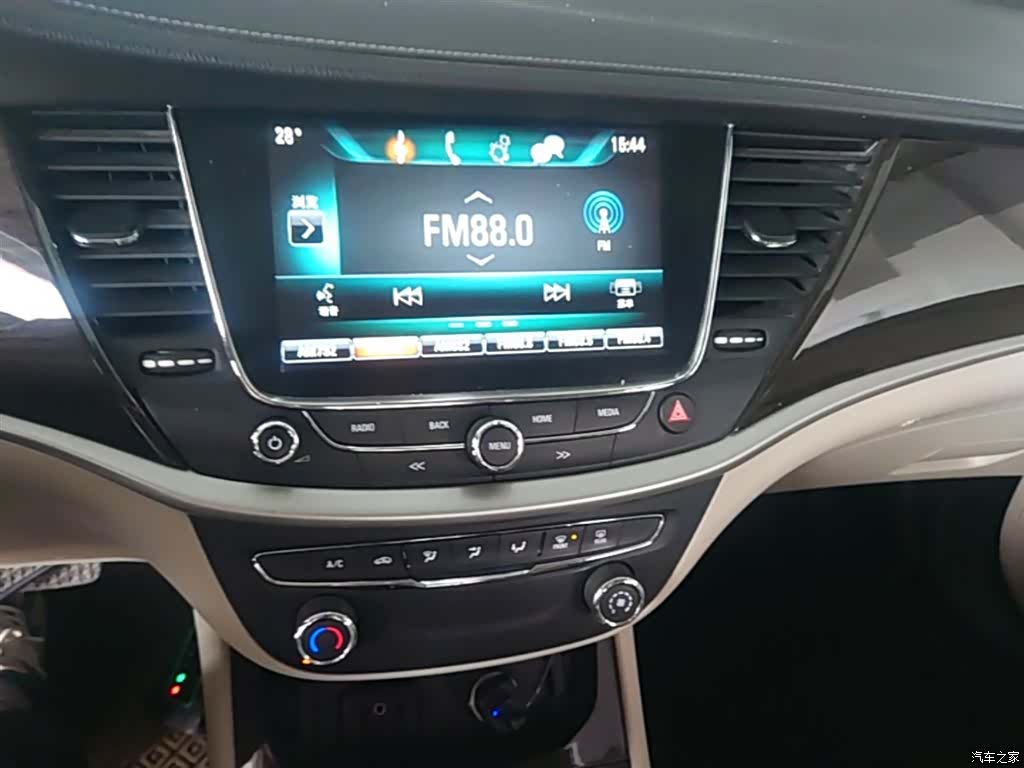 Buick Verano, 2018 13