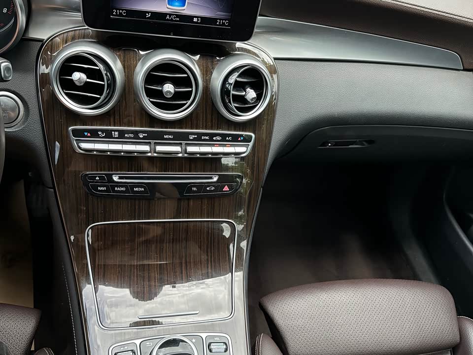Mercedes-Benz GLC Mercedes-Benz GLC
