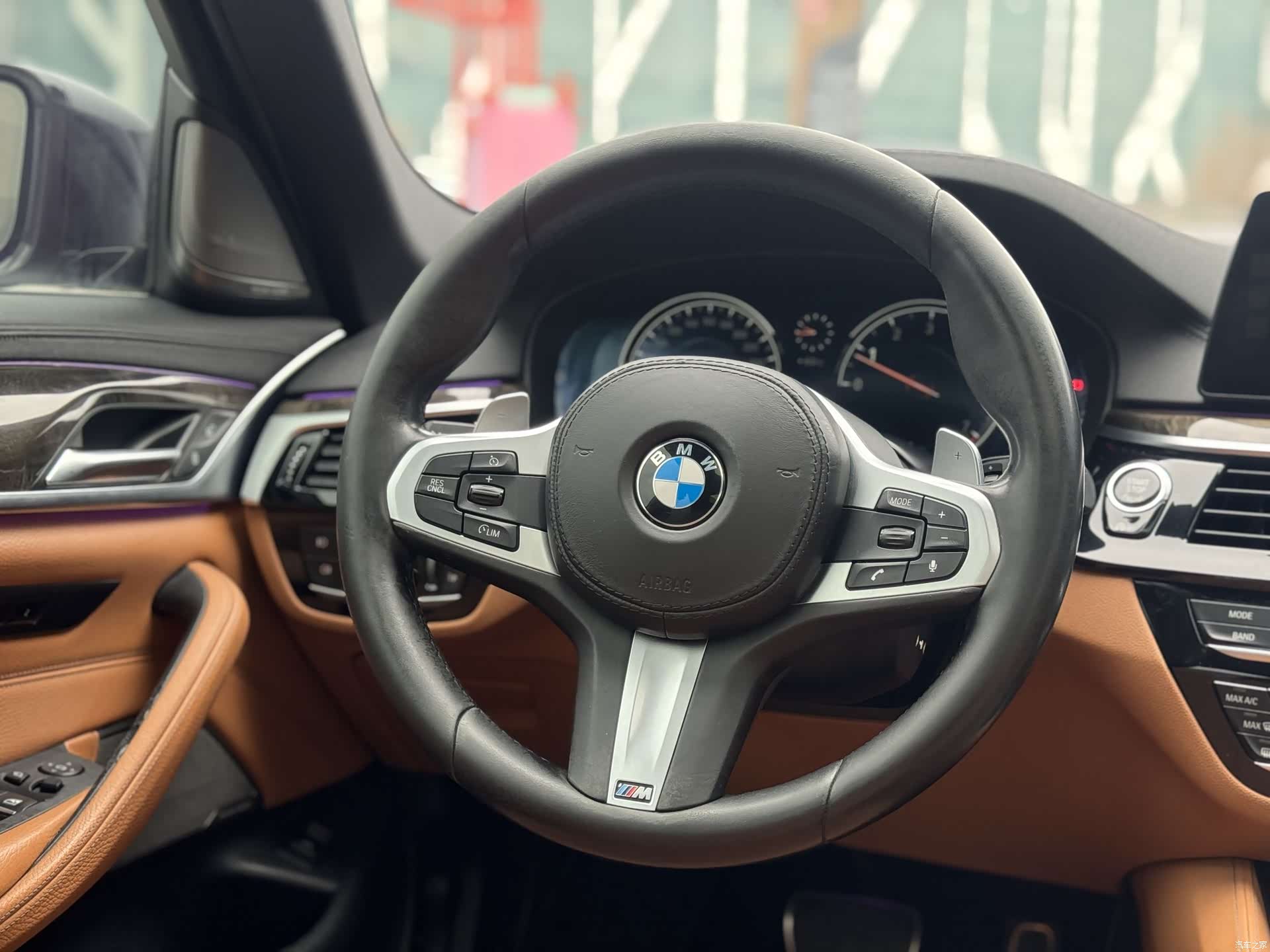 BMW 5 Series, 2017 16