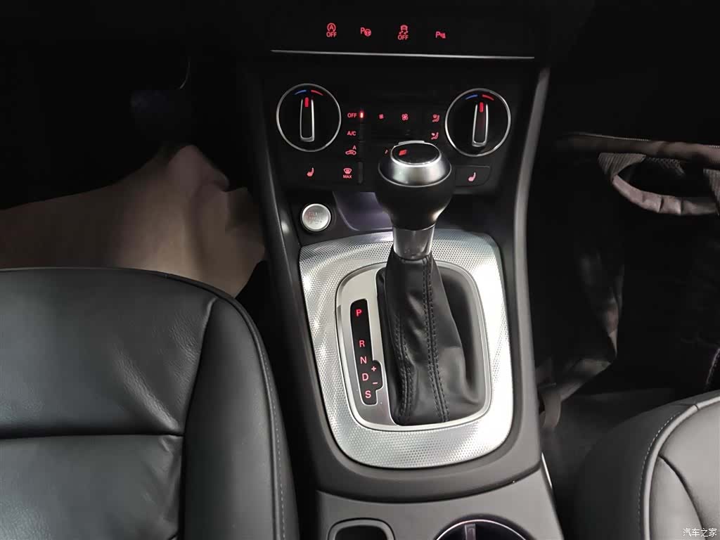 Audi Q3, 2017 14