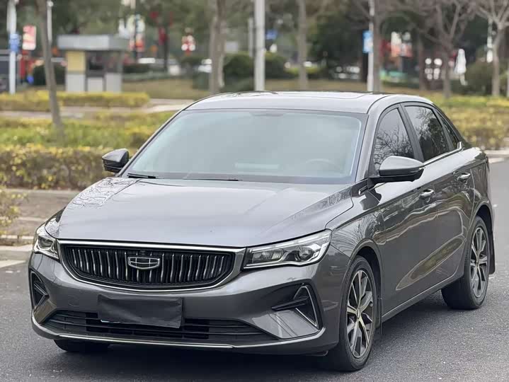 Geely Emgrand 2022 — фото 1