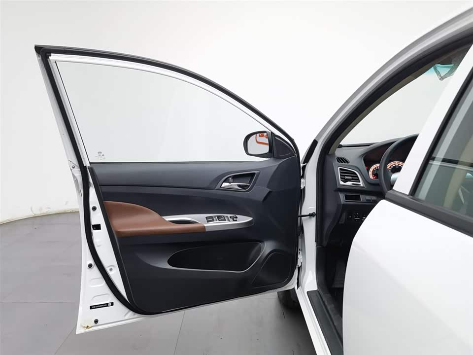 BYD F3
