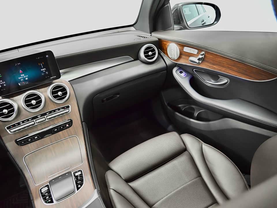 Mercedes-Benz GLC Mercedes-Benz GLC