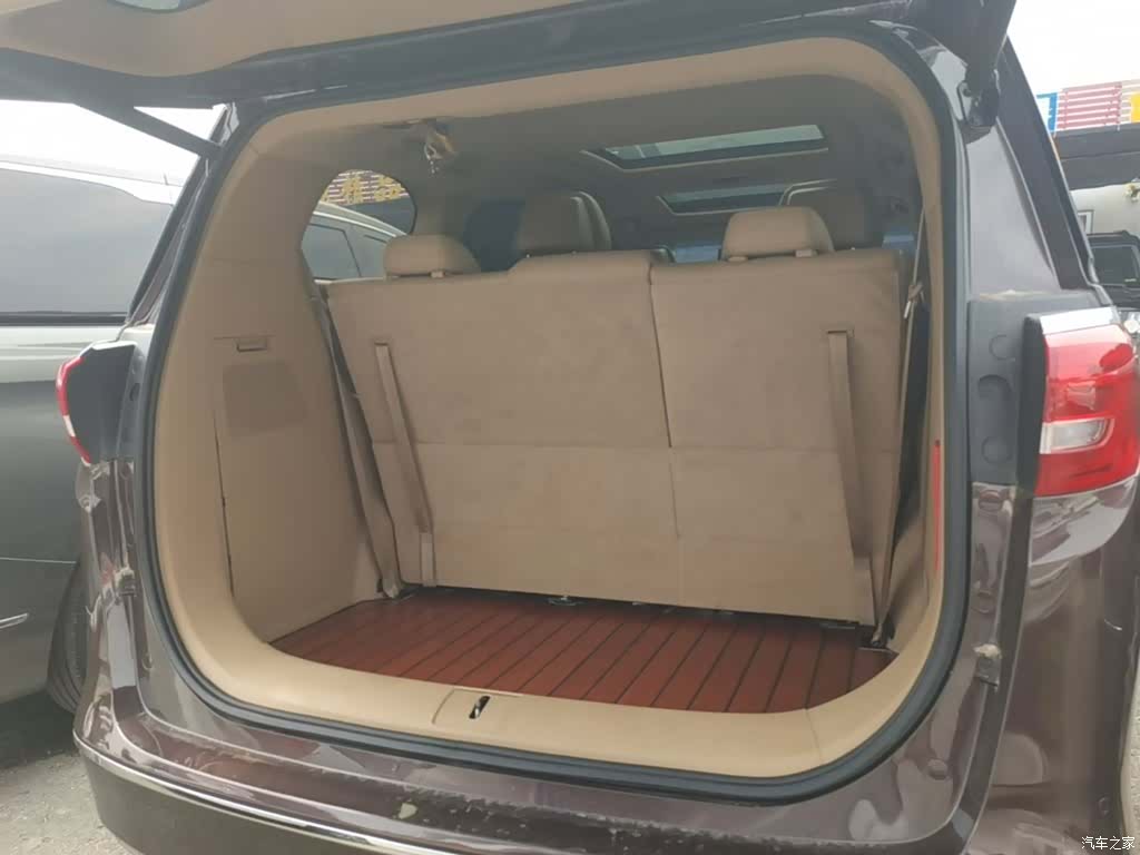Buick GL8, 2020 19