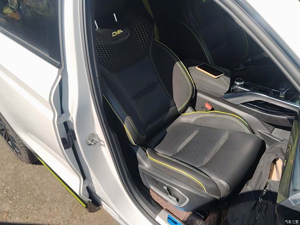 Geely Xingyue, 2021 25